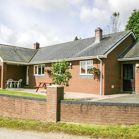 Gwynfan Bungalow Nantmel 외부 사진